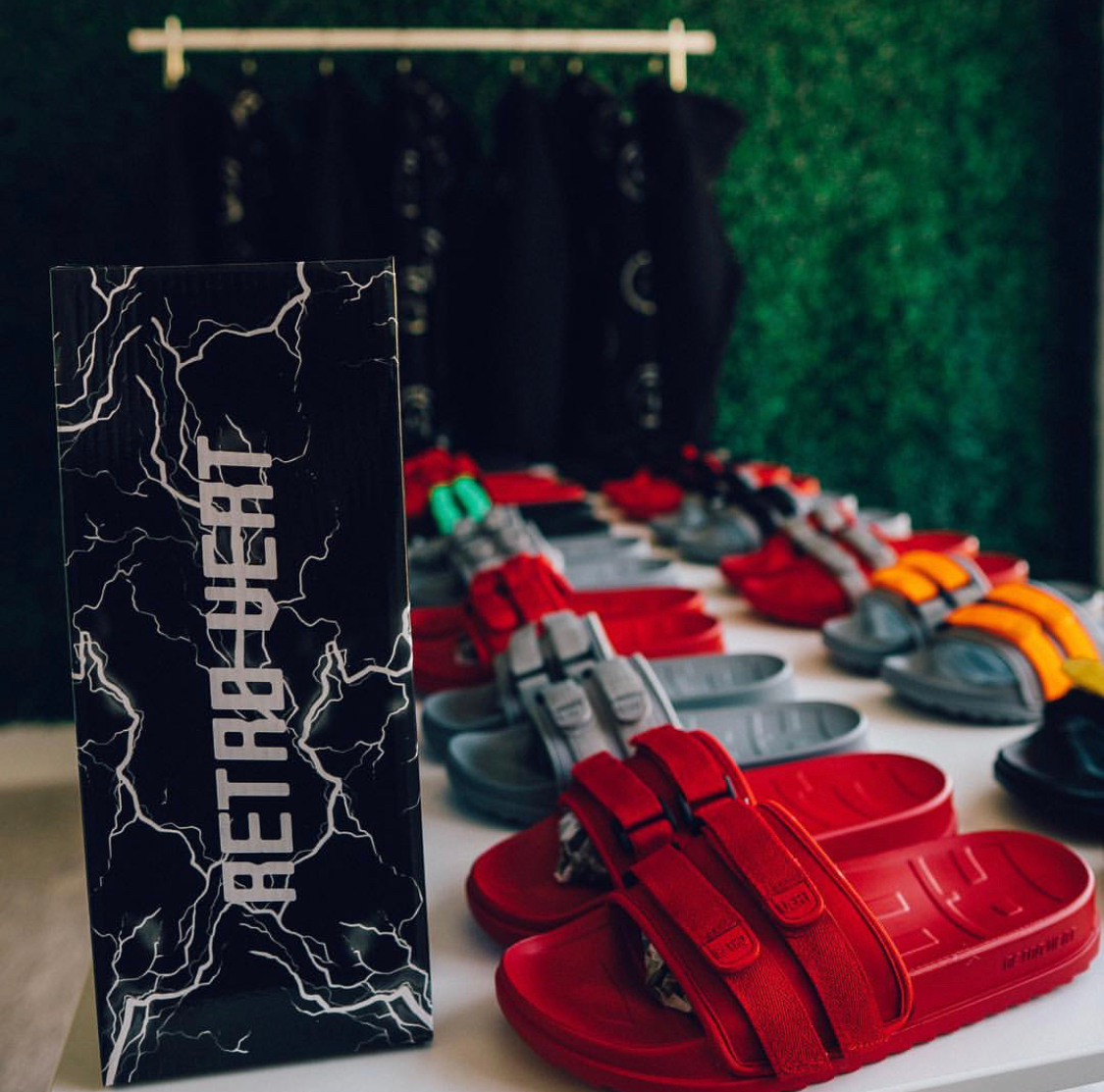 Slides RETROVERT