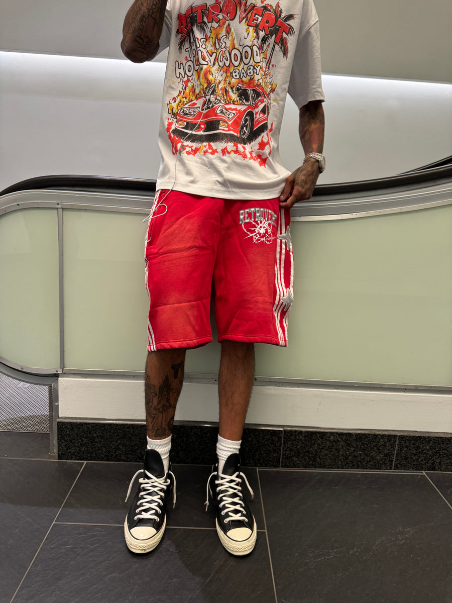 STAR TRACK SHORTS - RED - RETROVERT