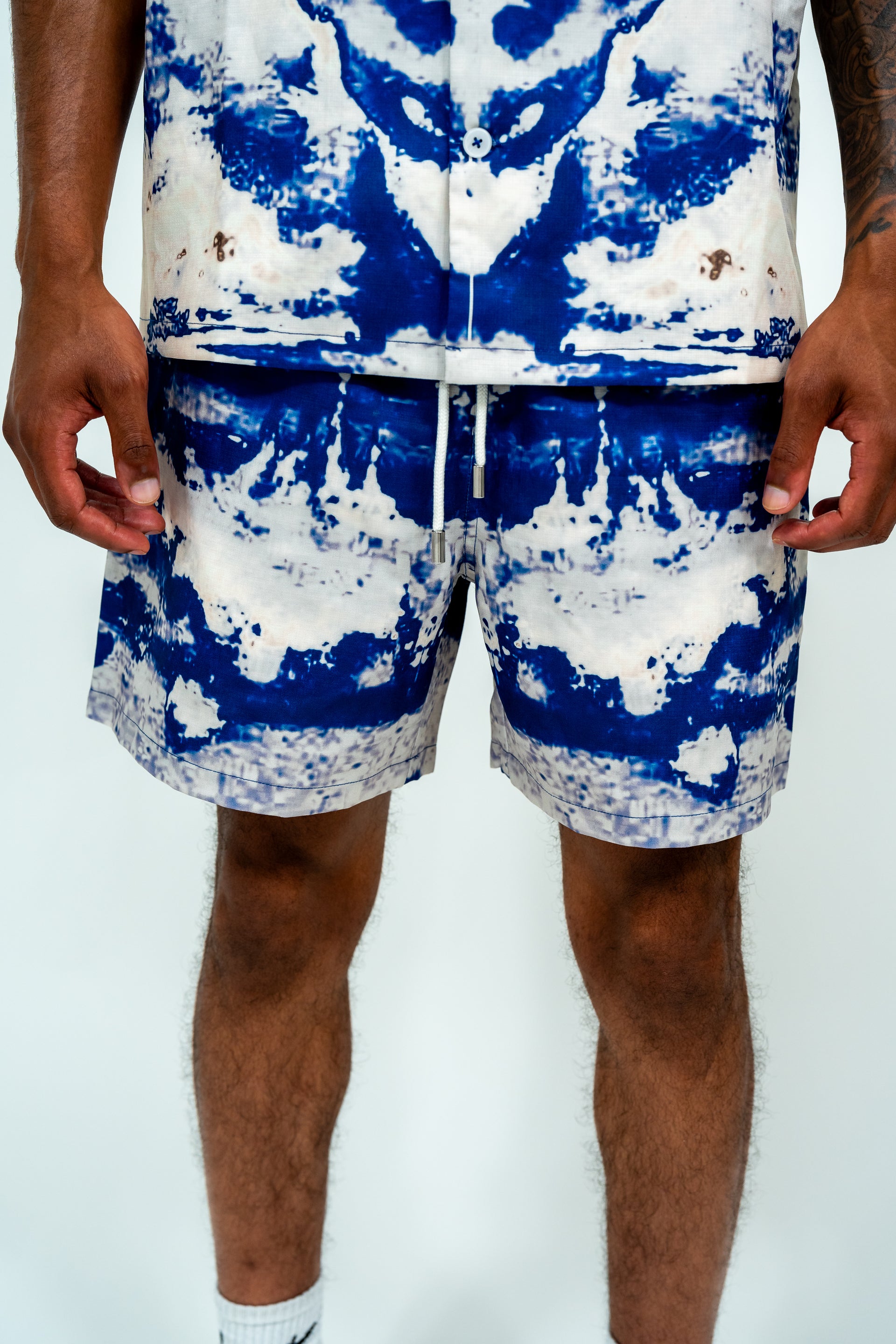 Dreamscape Shorts - BLUE