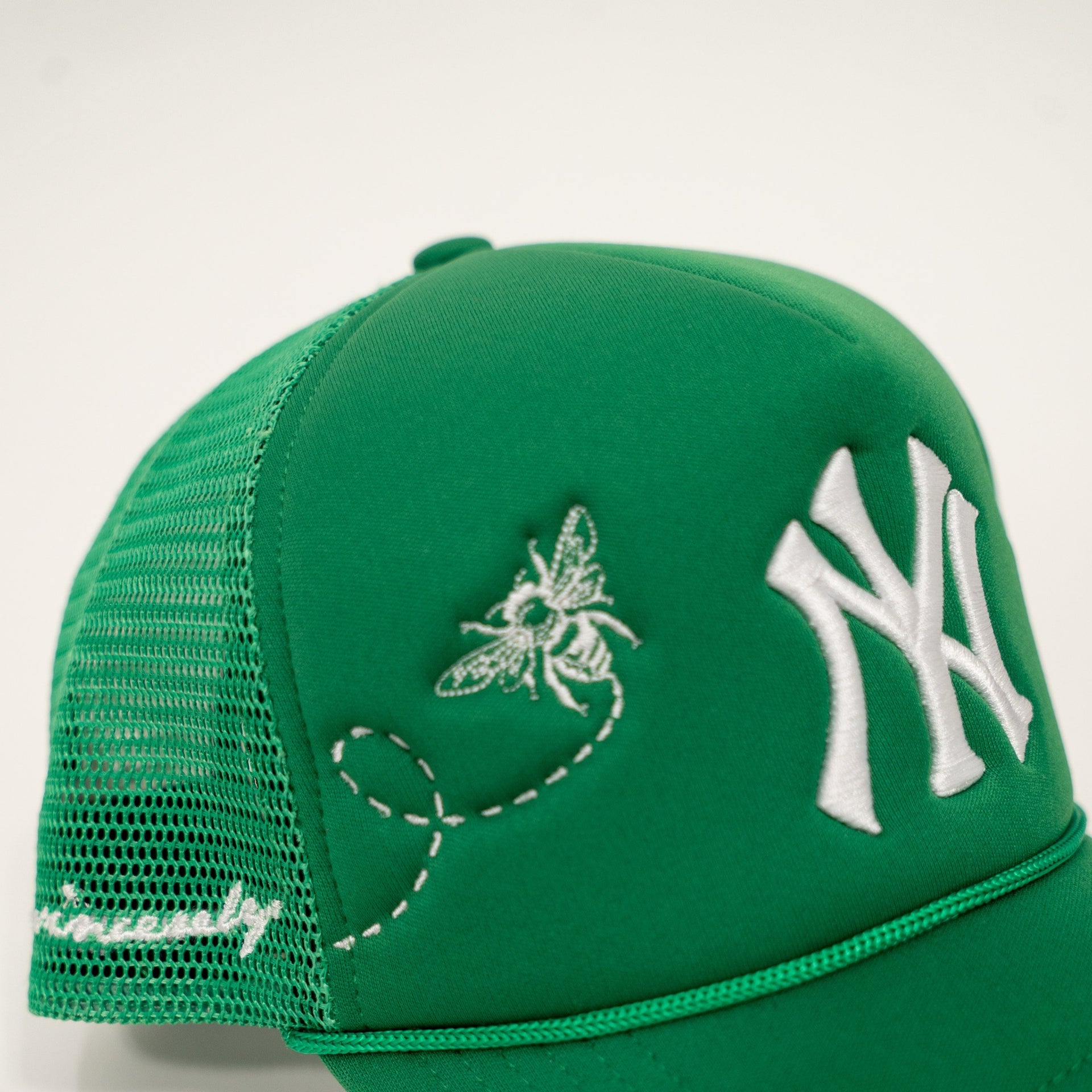 NY Agent009 x Retrovert - Green