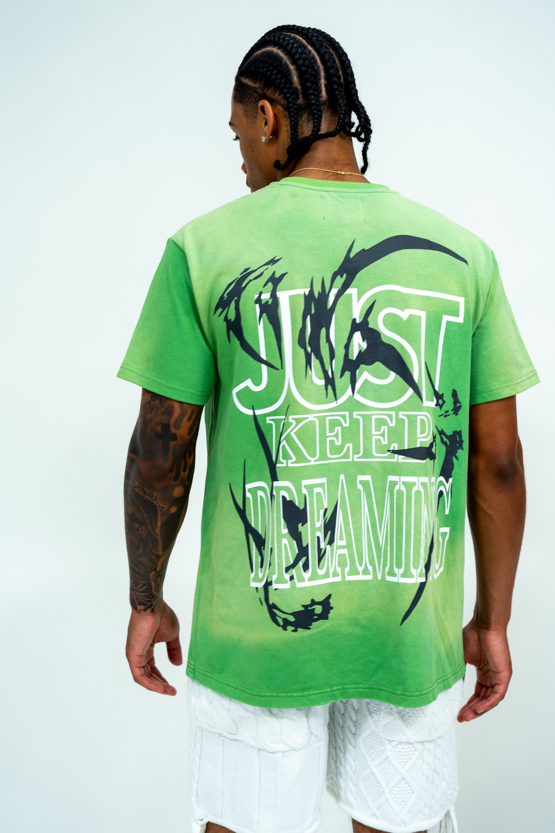 Just Keep Dreaming T-shirt - GREEN