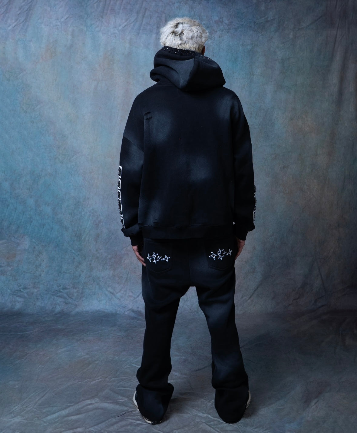 RHINESTONE STAR EAGLE HOODIE BLACK - RETROVERT