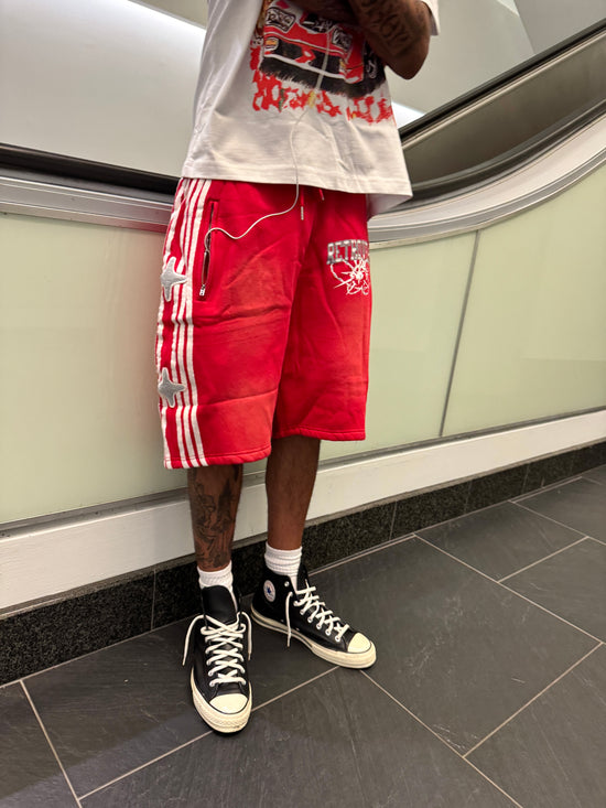 STAR TRACK SHORTS - RED