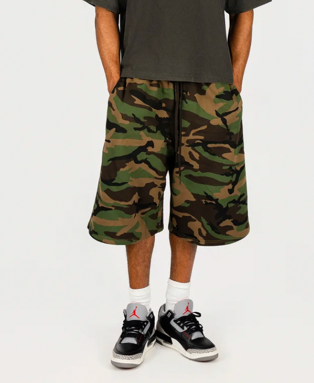 CAMO SHORTS ESSENTIAL