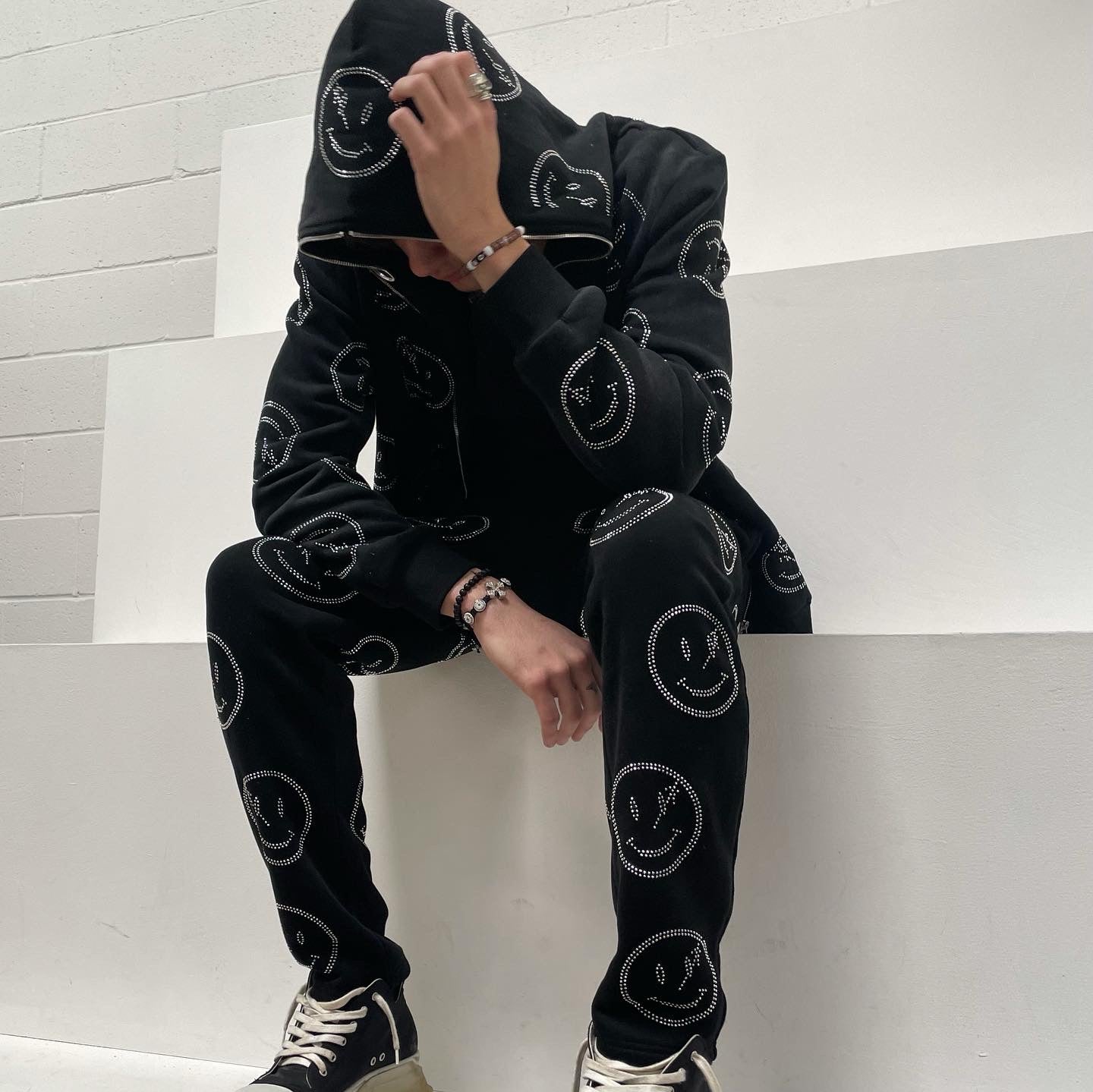 Hoodrich Hoodie Womens Rhinestone Gi8 Rhinestone Hoodie Retrovert