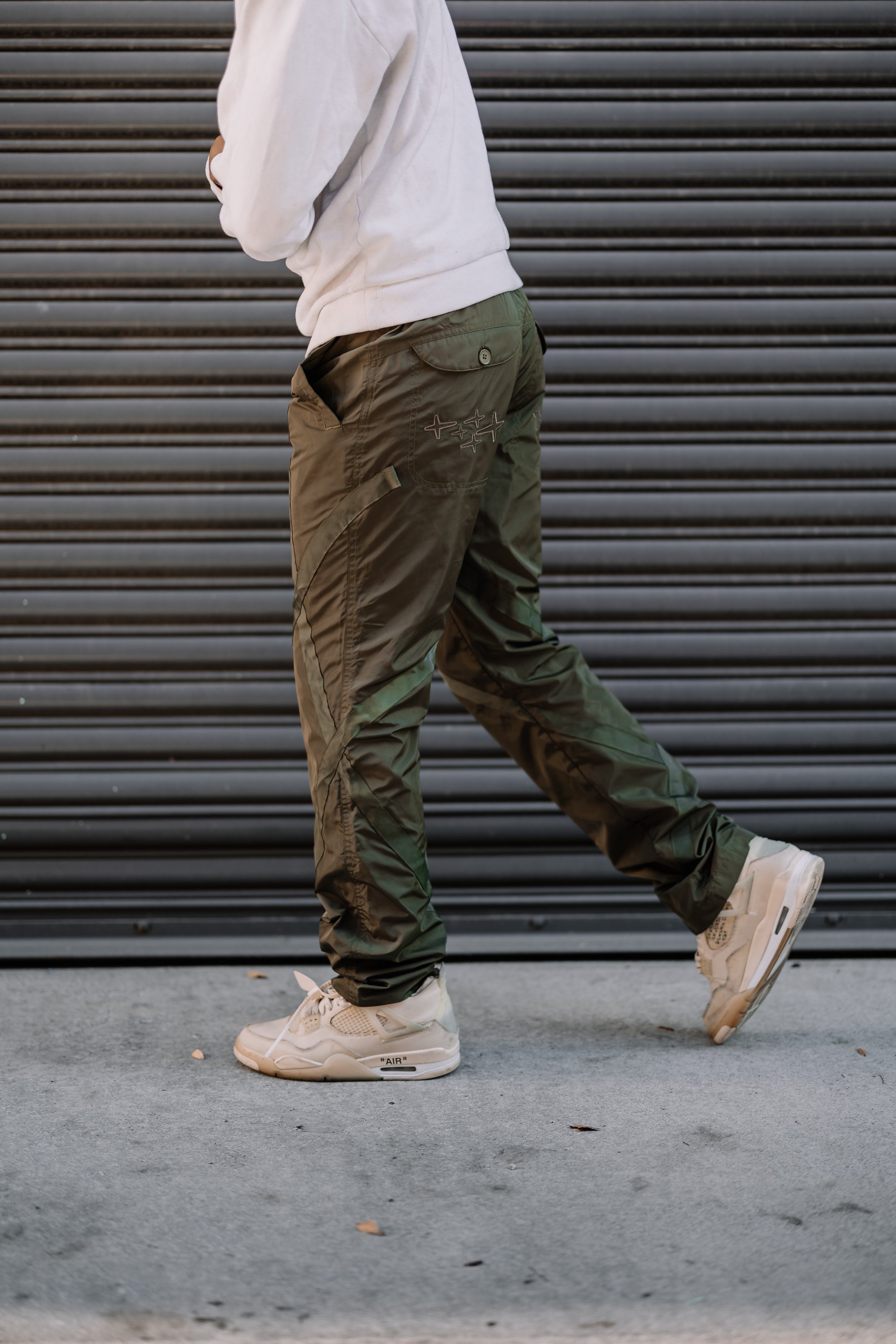 Nylon track pants - Olive - RETROVERT